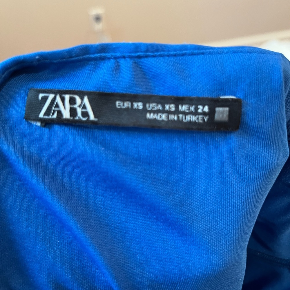 Zara - Picture 3 of 3